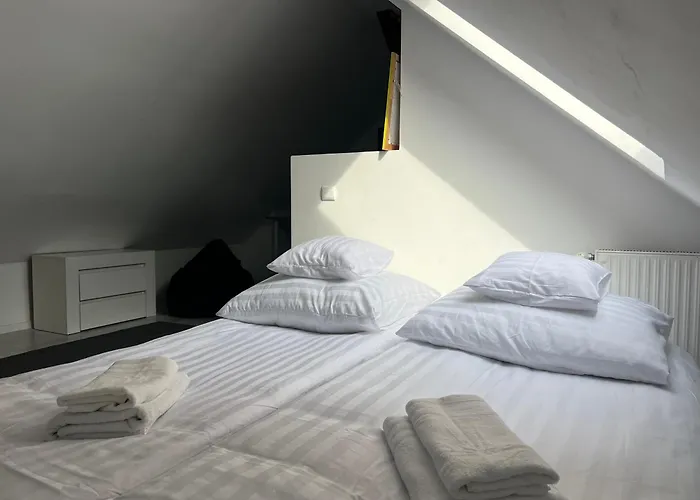 Attic Close To The And Center Kolobrzeg