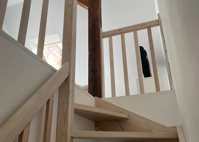 Attic Close To The And Center Apartment *